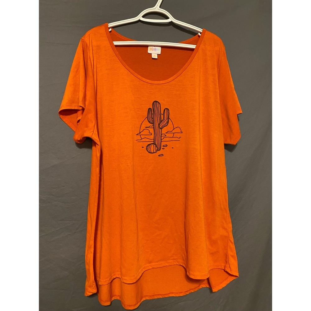 LULAROE Classic Tee